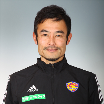 ヘッドコーチ 小林　慶行の写真を紹介