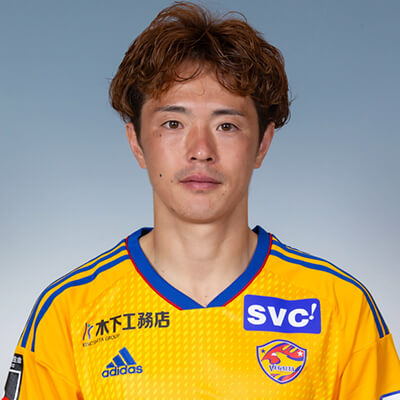 FW 齋藤 学の写真を紹介