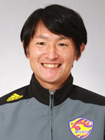 アカデミースタッフ