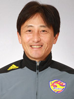 アカデミースタッフ