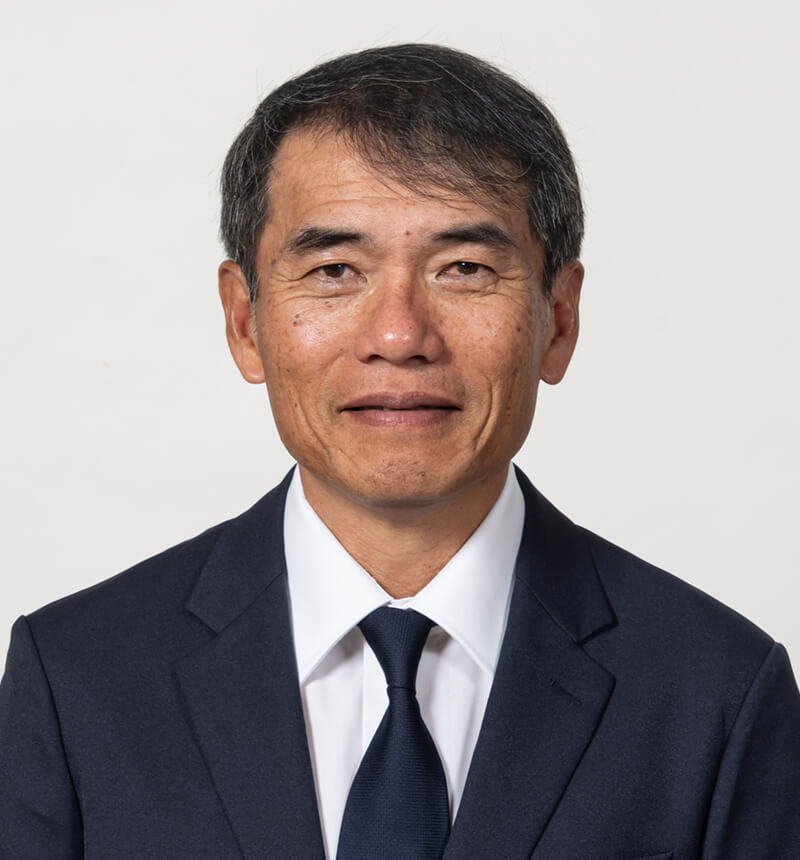 監督 森山 佳郎の写真を紹介