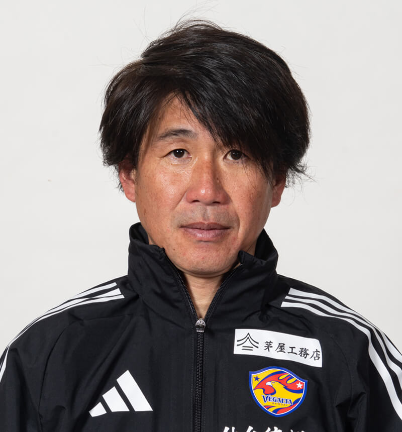 コーチ 今野 章の写真を紹介